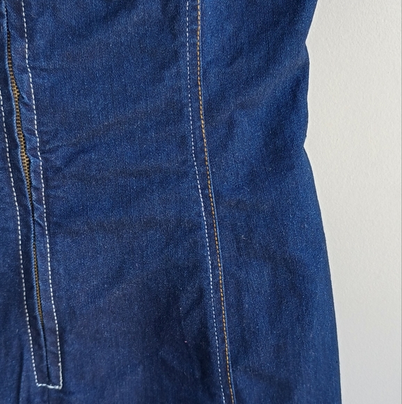 Venus - Picture 6 of 7